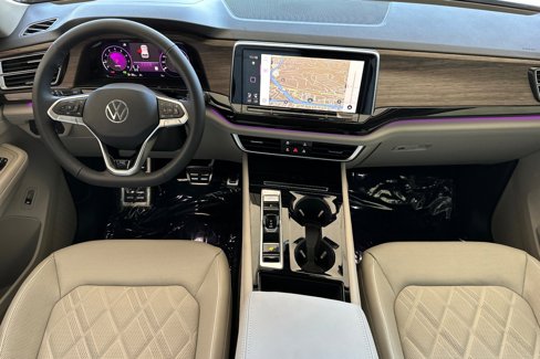 New 2025 Volkswagen Atlas SEL Premium R-Line image 12