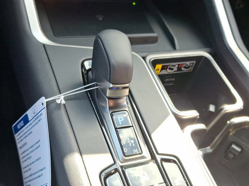 New 2025 Lexus TX 500h AWD image 14
