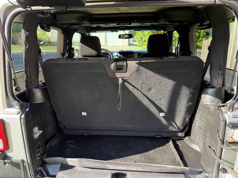 Used 2013 Jeep Wrangler Sahara w/ Connectivity Group image 13