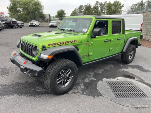 New 2025 Jeep Gladiator Mojave image 7