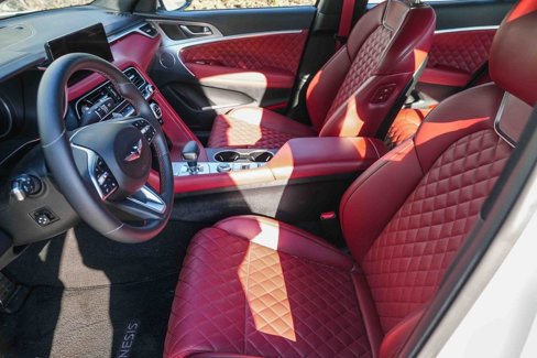 Used 2023 Genesis G70 3.3T w/ Sport Prestige Package image 17