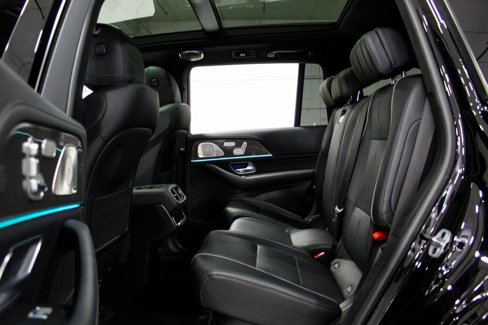 Used 2023 Mercedes-Benz GLS 580 4MATIC image 16