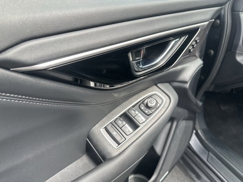 Used 2024 Subaru Outback Limited image 27