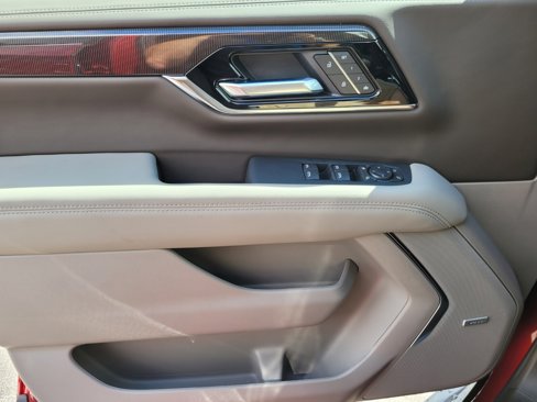 New 2026 GMC Yukon XL Elevation image 7