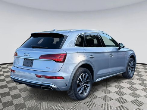 Used 2023 Audi Q5 2.0T Premium Plus w/ Premium Plus Package image 2