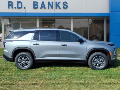 New 2026 Chevrolet Traverse LT image 4