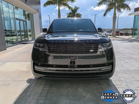 Certified 2025 Land Rover Range Rover SE image 8