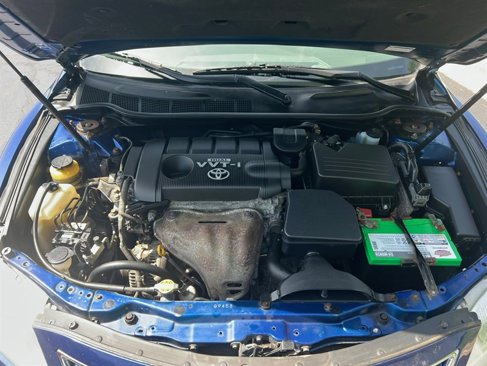 Used 2010 Toyota Camry LE image 36