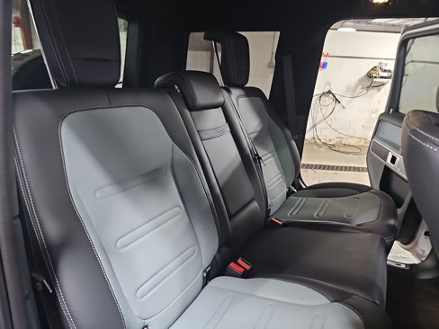 Used 2025 Mercedes-Benz G 550 image 13