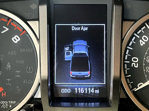 Used 2020 Toyota Tacoma SR5 image 29