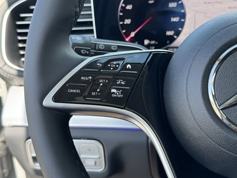 New 2026 Mercedes-Benz GLS 450 4MATIC image 23