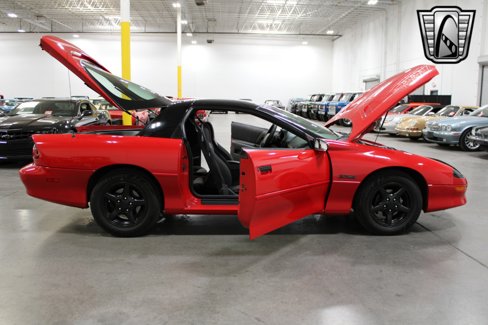 Used 1993 Chevrolet Camaro Z28 image 9