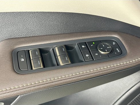 Used 2024 Lexus RX 350 Premium w/ Accessory Package (K3) image 17