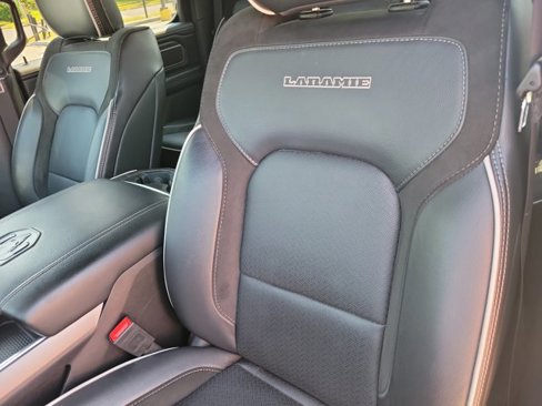 Used 2025 RAM 1500 Laramie image 7