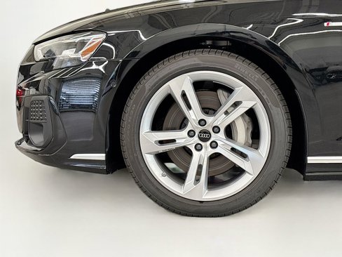 New 2025 Audi A8 L 3.0T image 23