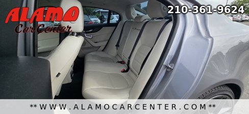 Used 2020 Jaguar XE S image 32