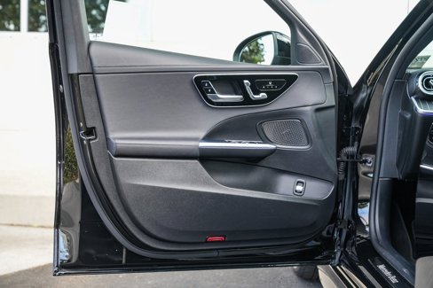 Used 2023 Mercedes-Benz C 300 Sedan image 19