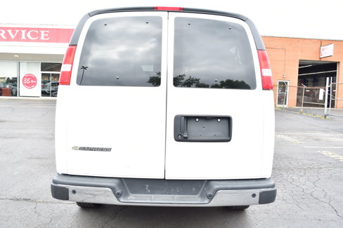 Used 2024 Chevrolet Express 3500 LT w/ LT Preferred Equipment Group image 6