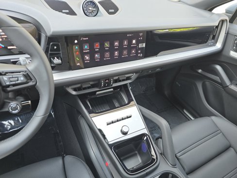 New 2025 Porsche Cayenne S image 20
