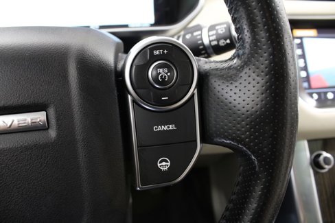 Used 2017 Land Rover Range Rover Sport HSE image 38