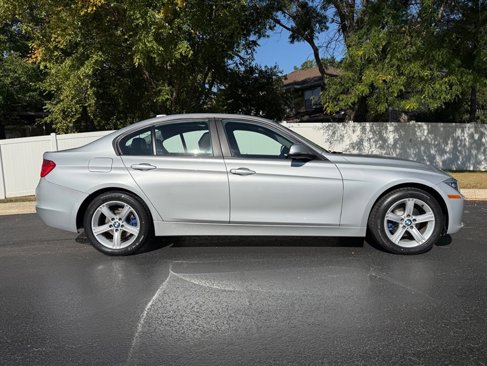 Used 2014 BMW 320i xDrive Sedan image 5