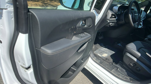 New 2026 Chrysler Voyager LX image 14