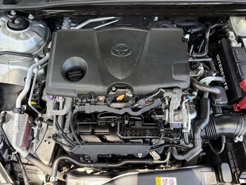 Used 2018 Toyota Camry XLE image 23