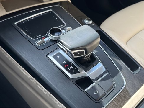 Used 2019 Audi Q5 2.0T Premium Plus image 37