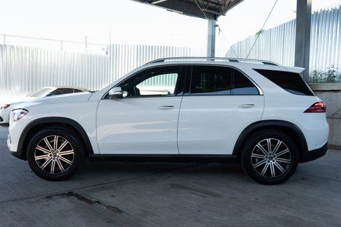 Used 2024 Mercedes-Benz GLE 350 4MATIC image 4