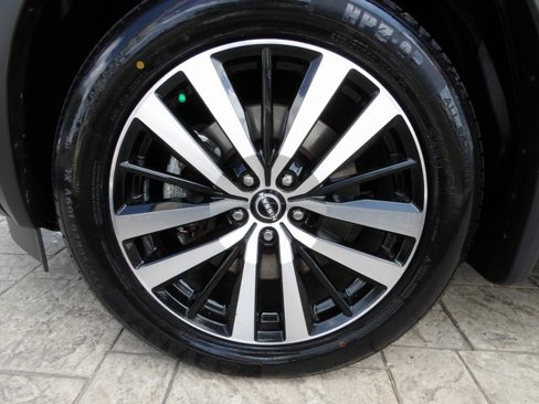 Certified 2023 Nissan Pathfinder Platinum image 15