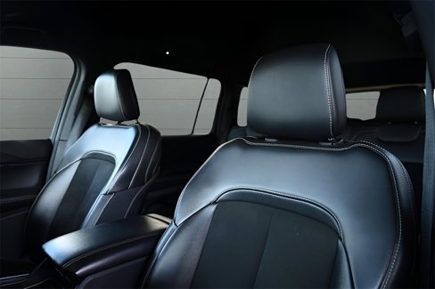 Used 2024 Jeep Grand Cherokee L Laredo image 23
