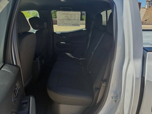 New 2025 Chevrolet Colorado LT image 18