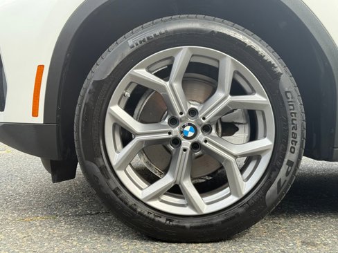 Used 2024 BMW X3 xDrive30i image 10