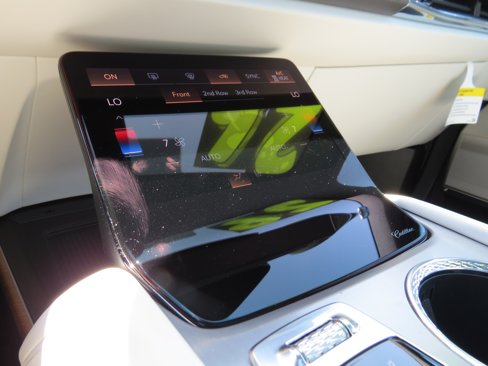New 2026 Cadillac Vistiq Sport w/ LPO, Floor Liner Package image 27