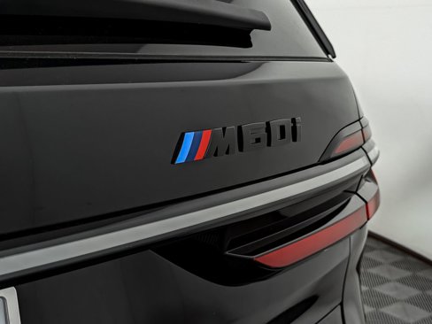New 2026 BMW X7 M60i image 6