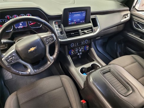 Used 2023 Chevrolet Suburban LS image 8