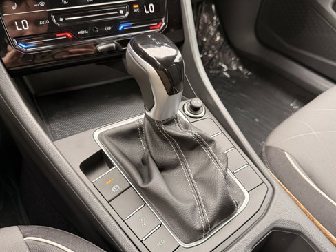 New 2026 Volkswagen Jetta Sport image 6