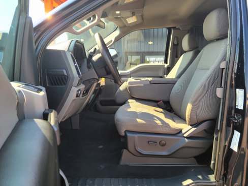 Used 2022 Ford F250 XLT w/ XLT Premium Package image 17