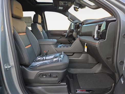 New 2026 GMC Sierra 3500 AT4 w/ AT4 Premium Plus Package image 37