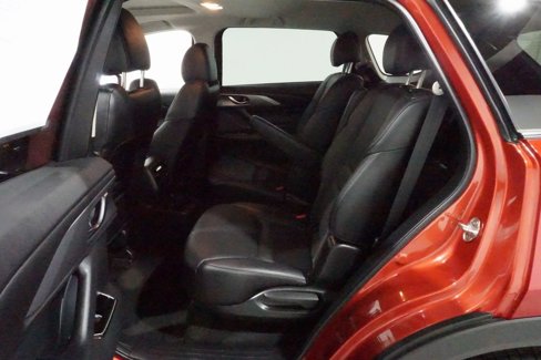Used 2023 MAZDA CX-9 Touring image 9