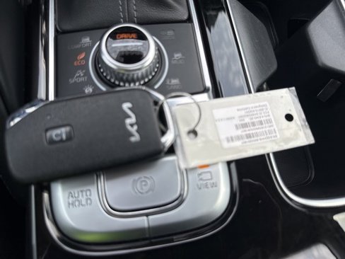 Used 2022 Kia Telluride SX image 29