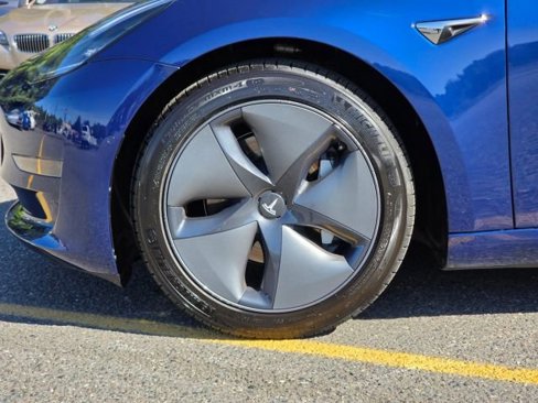 Used 2020 Tesla Model 3 Standard Range Plus image 37