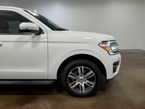 Used 2024 Ford Expedition Max Limited image 31