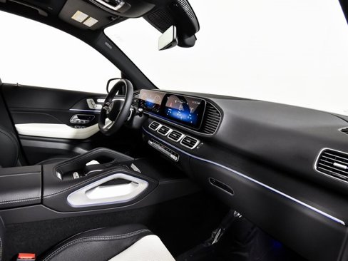 New 2026 Mercedes-Benz GLE 580 4MATIC image 31