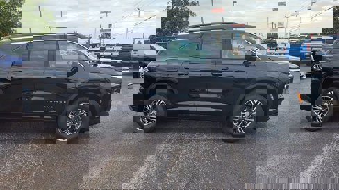 New 2026 Chevrolet Traverse LT image 9