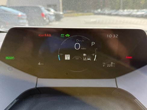 New 2026 Toyota Prius Plug-In Hybrid image 15