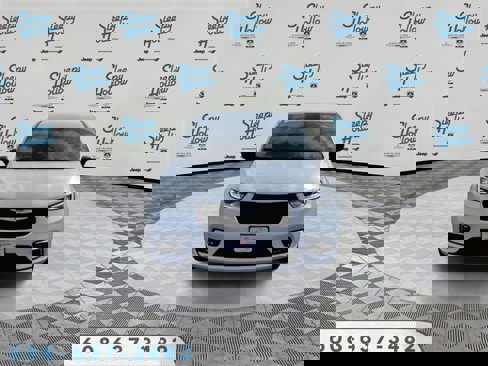 New 2026 Chrysler Pacifica Select image 2