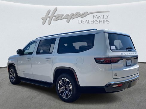New 2025 Jeep Wagoneer L 4WD image 26