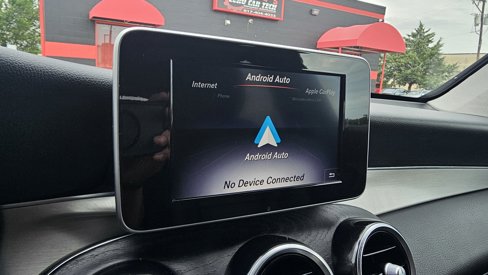 Used 2019 Mercedes-Benz GLC 300 w/ Premium Package image 38