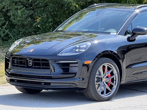 New 2026 Porsche Macan GTS image 11